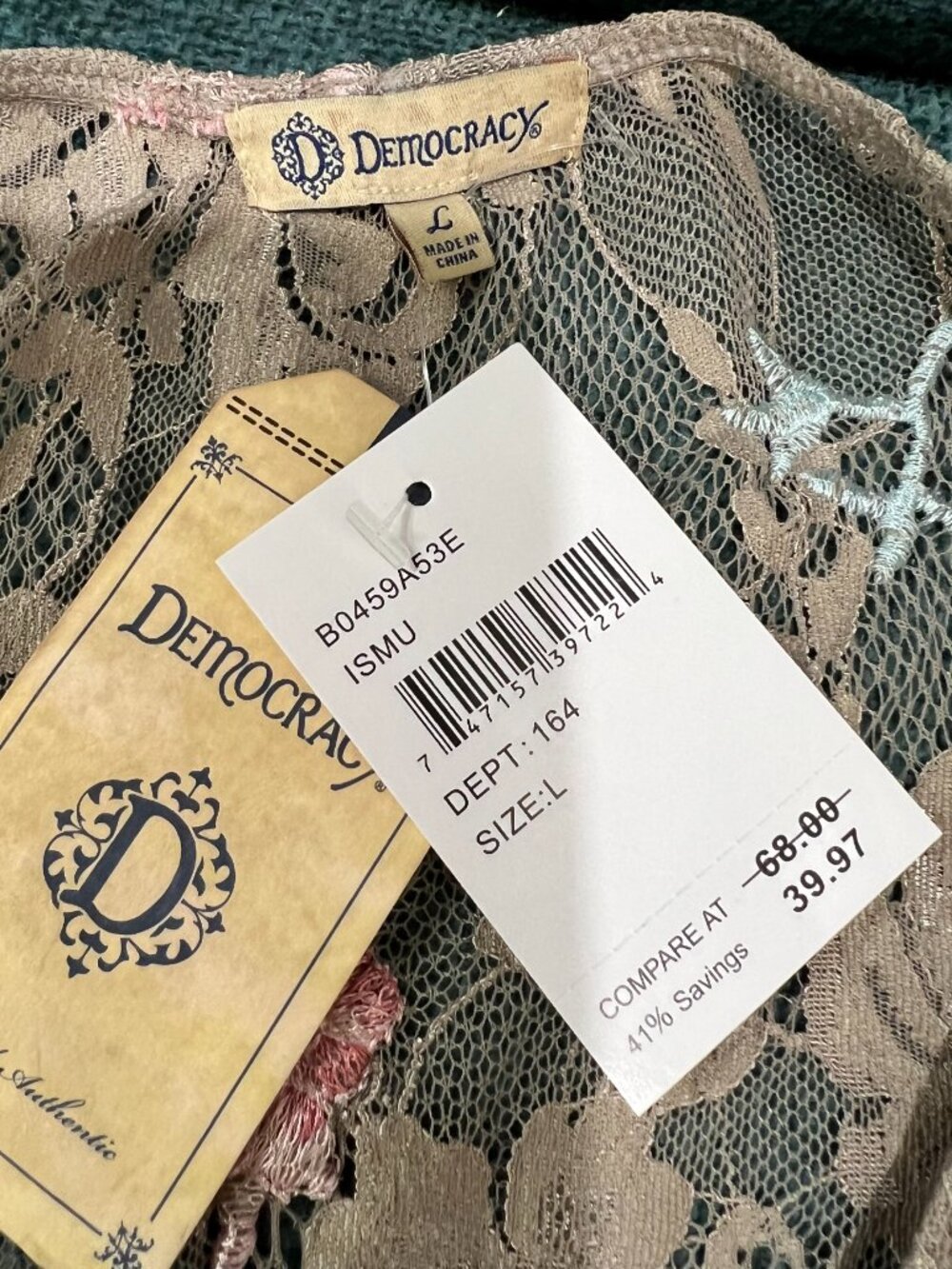 Democracy lacy floral top with shell size L NWT - Picture 5 of 6